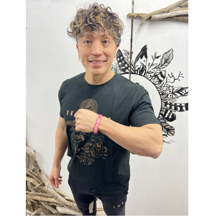 【最終値下げ】EXIT 単独ライブパシフィコSS席 特典ロンTシャツ  テープ 最終値下げ】EXIT 単独ライブパシフィコSS席 特典ロンTシャツ テープ