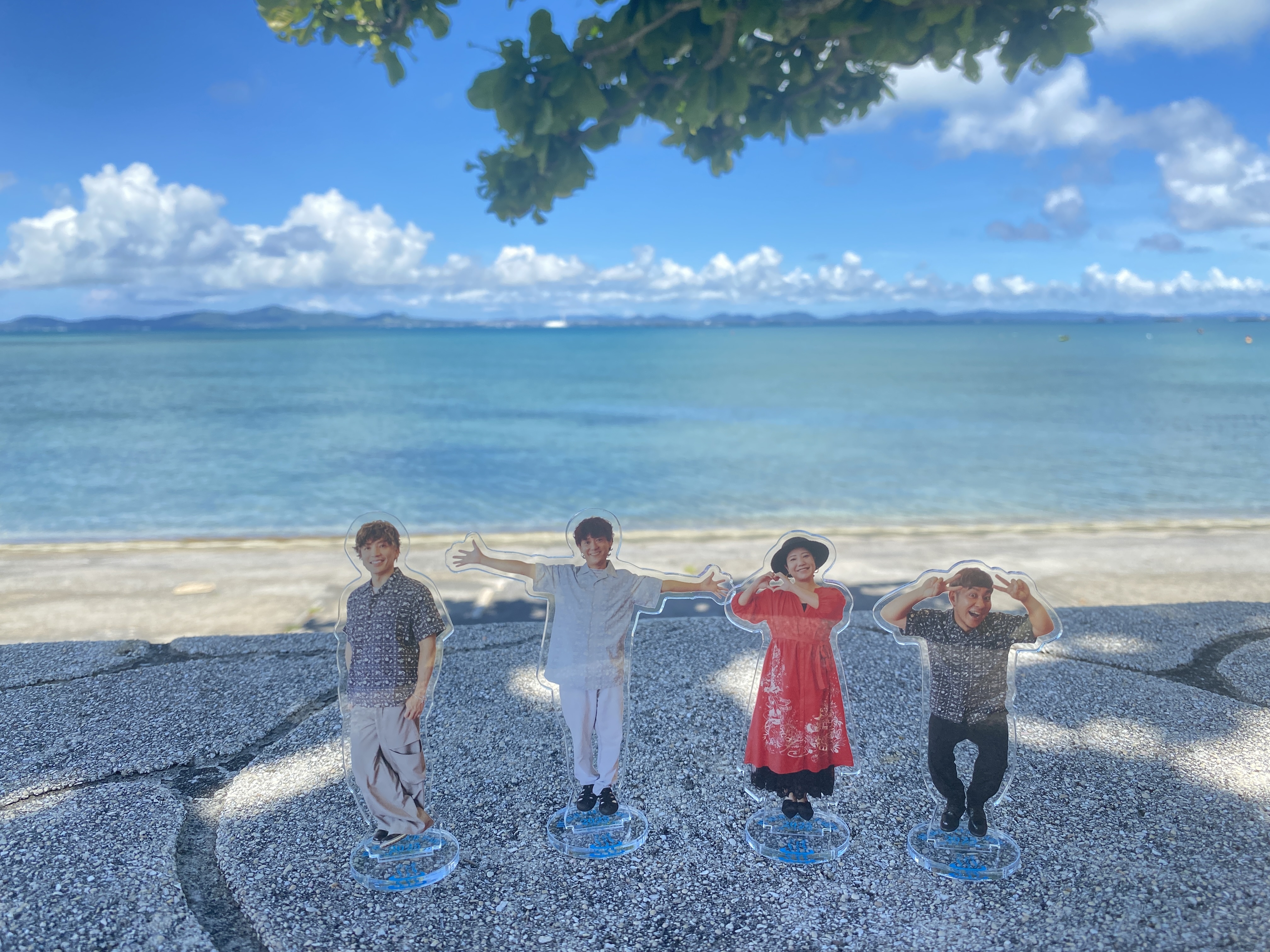 HY HUB CLUB PARTY 2025 どこでも一緒♡アクリルスタンドセット