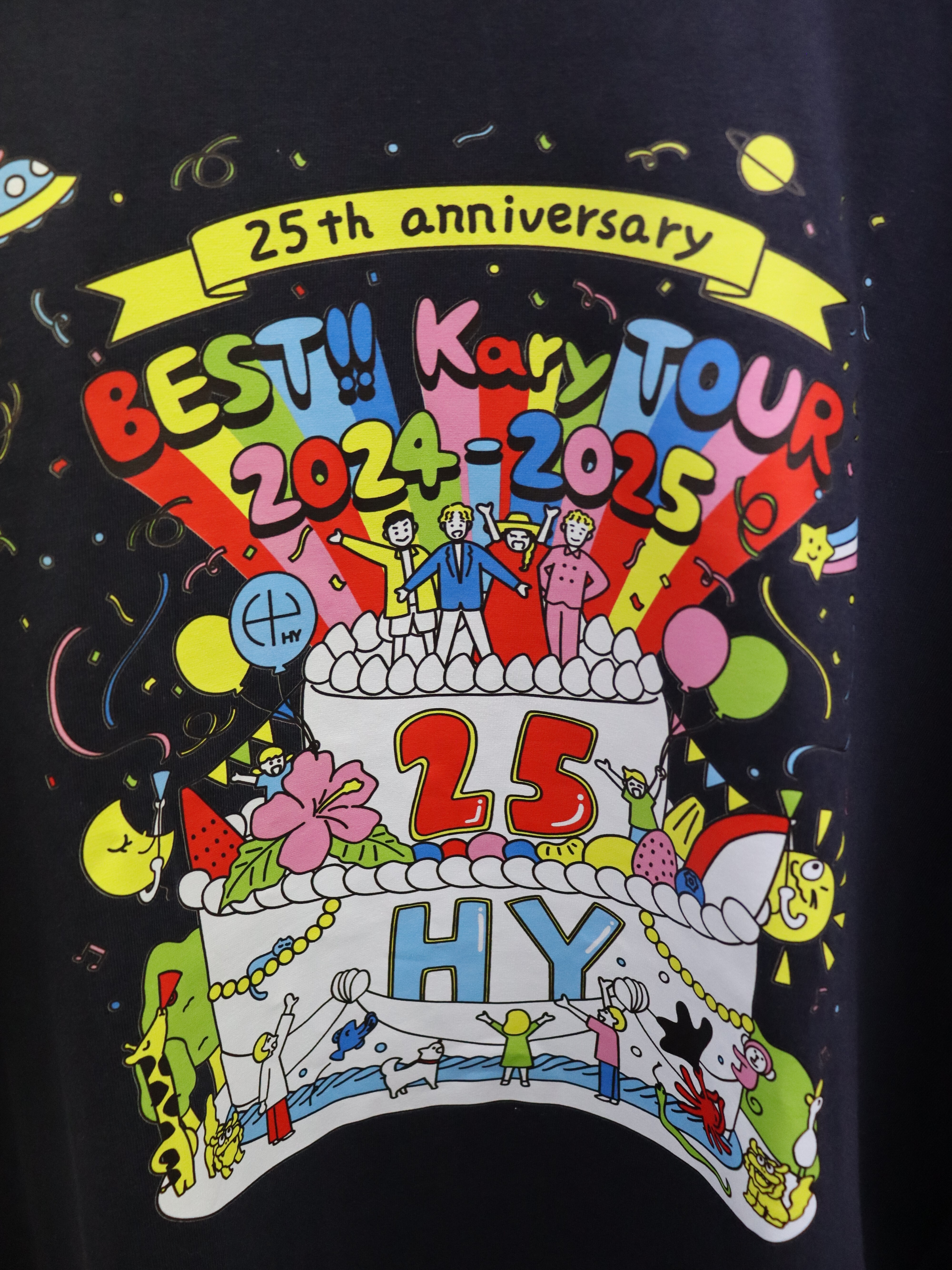 【SALE】Kary Tour バースデーケーキ ケーキ Tシャツ（ネイビー）